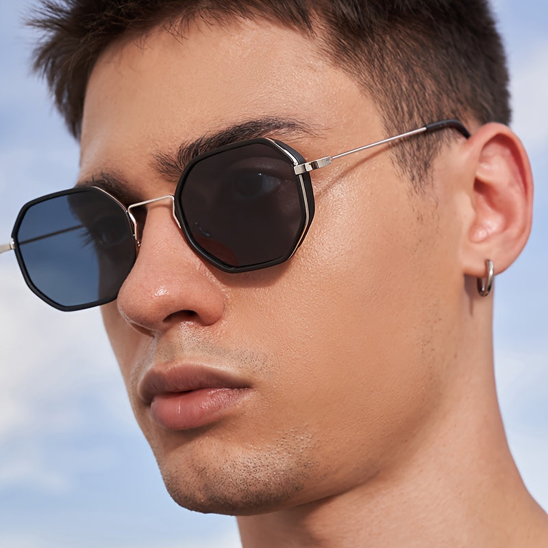 Silvery box black circle gray blue slice 1 Timeless Trek