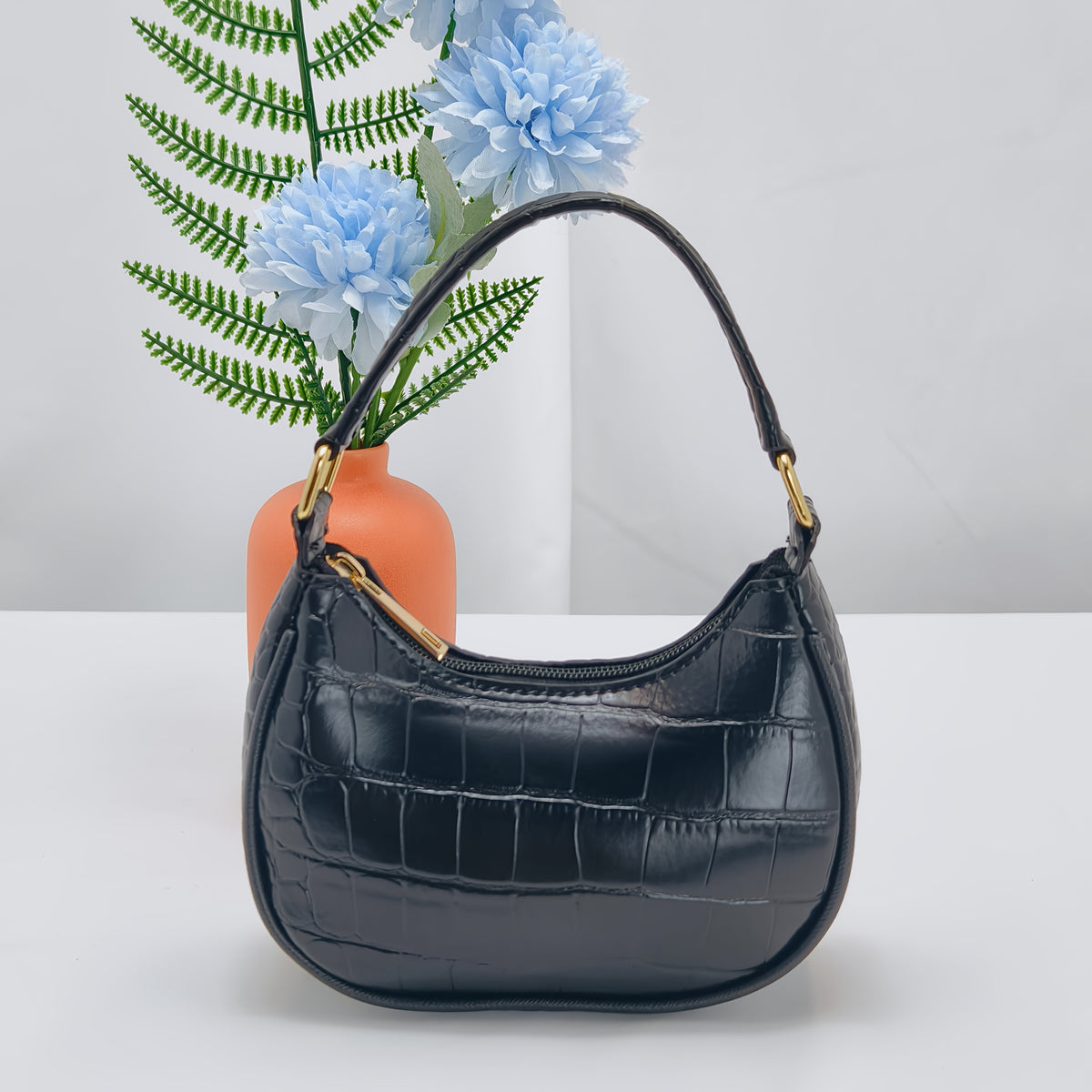 Charm de cocodrilo negro