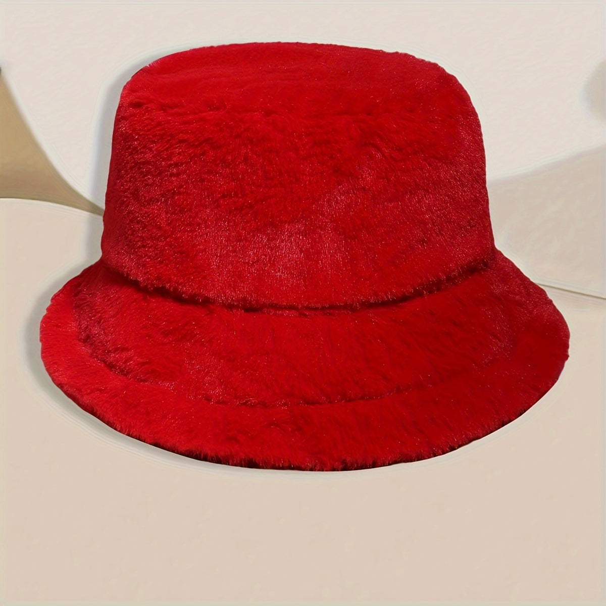 Gorra roja acogedora y elegante