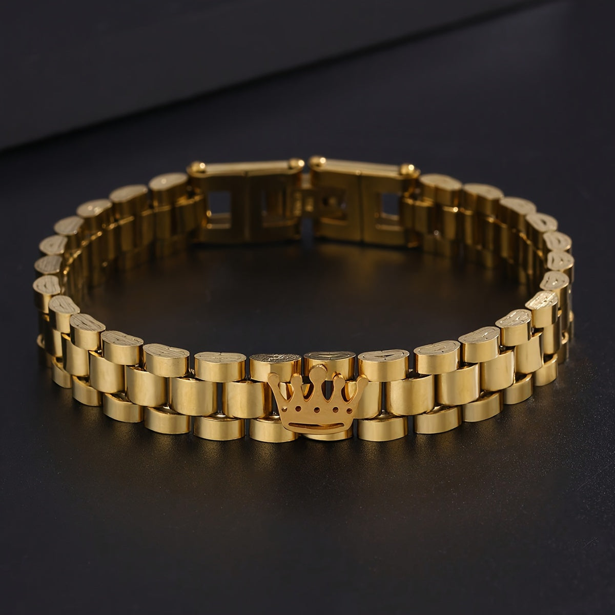 Golden Crown Lux