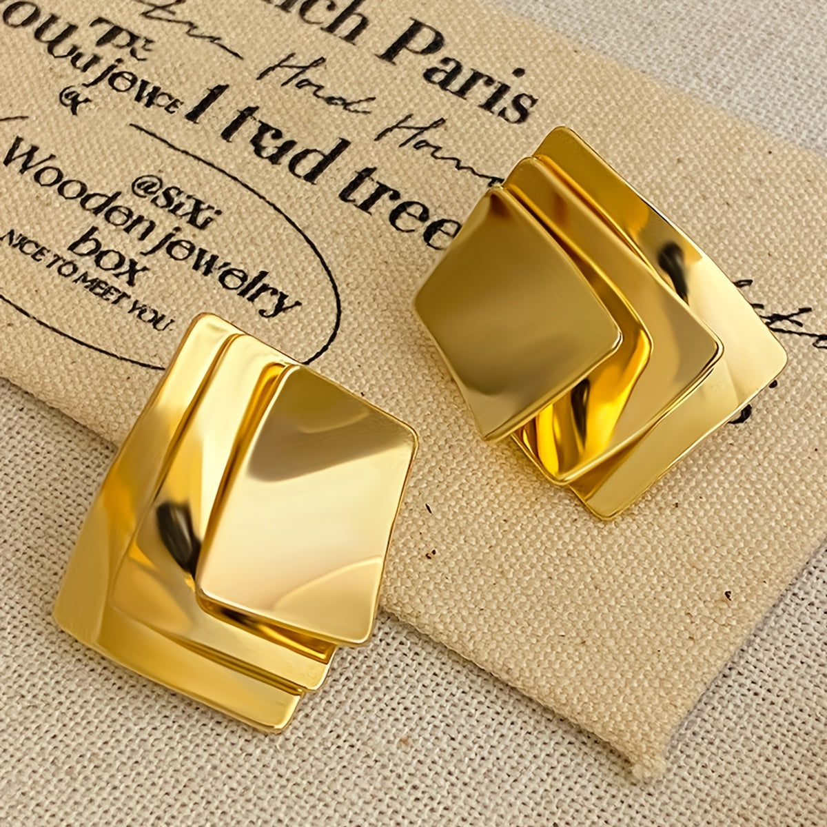 Golden Yellow Geo Chic