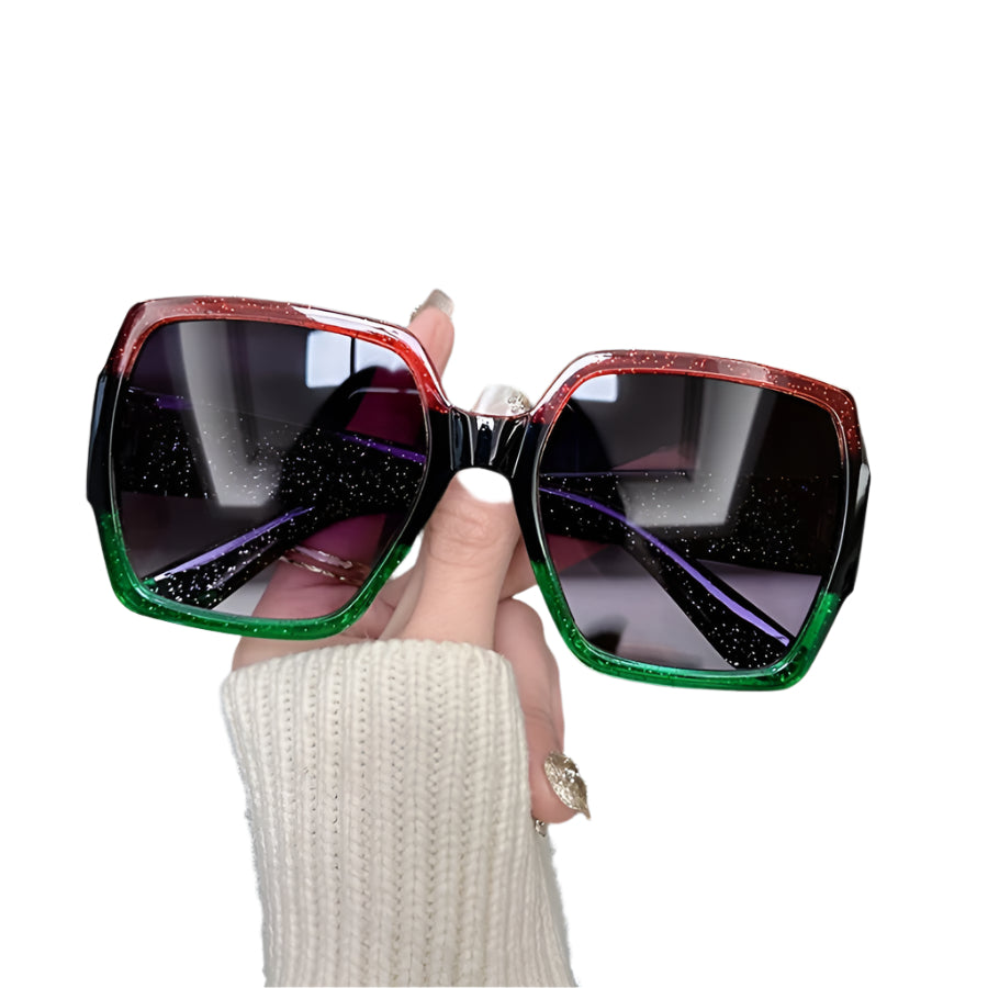 Red Green Bold Vintage