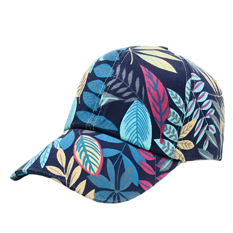 Gorra con escudo de hoja azul