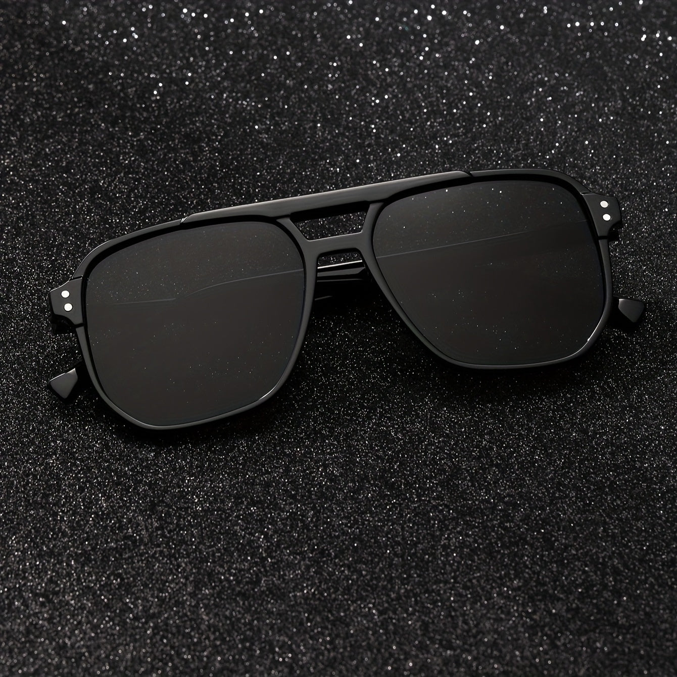 Black And Gray Combination Retro Vision