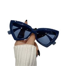 Blue Retro Chic