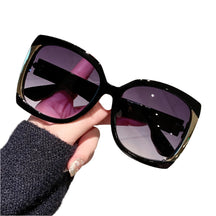 Black Color Pop