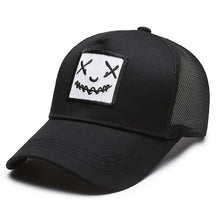 Black White Embroidery Geo Shade
